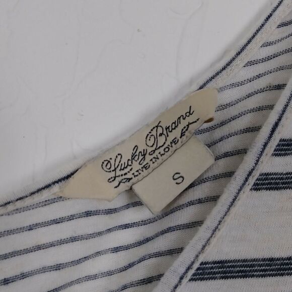 Lucky Brand Offwhite Striped Half Sleeve Knotted Top - Picture 4 of 4